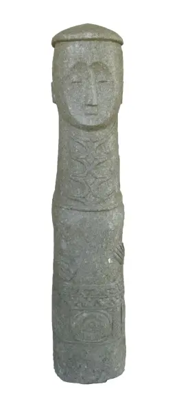 Product image 1 of the product “Abstract figure - primitive 120 cm | Natural stone (Basanit), stonemasonry ”